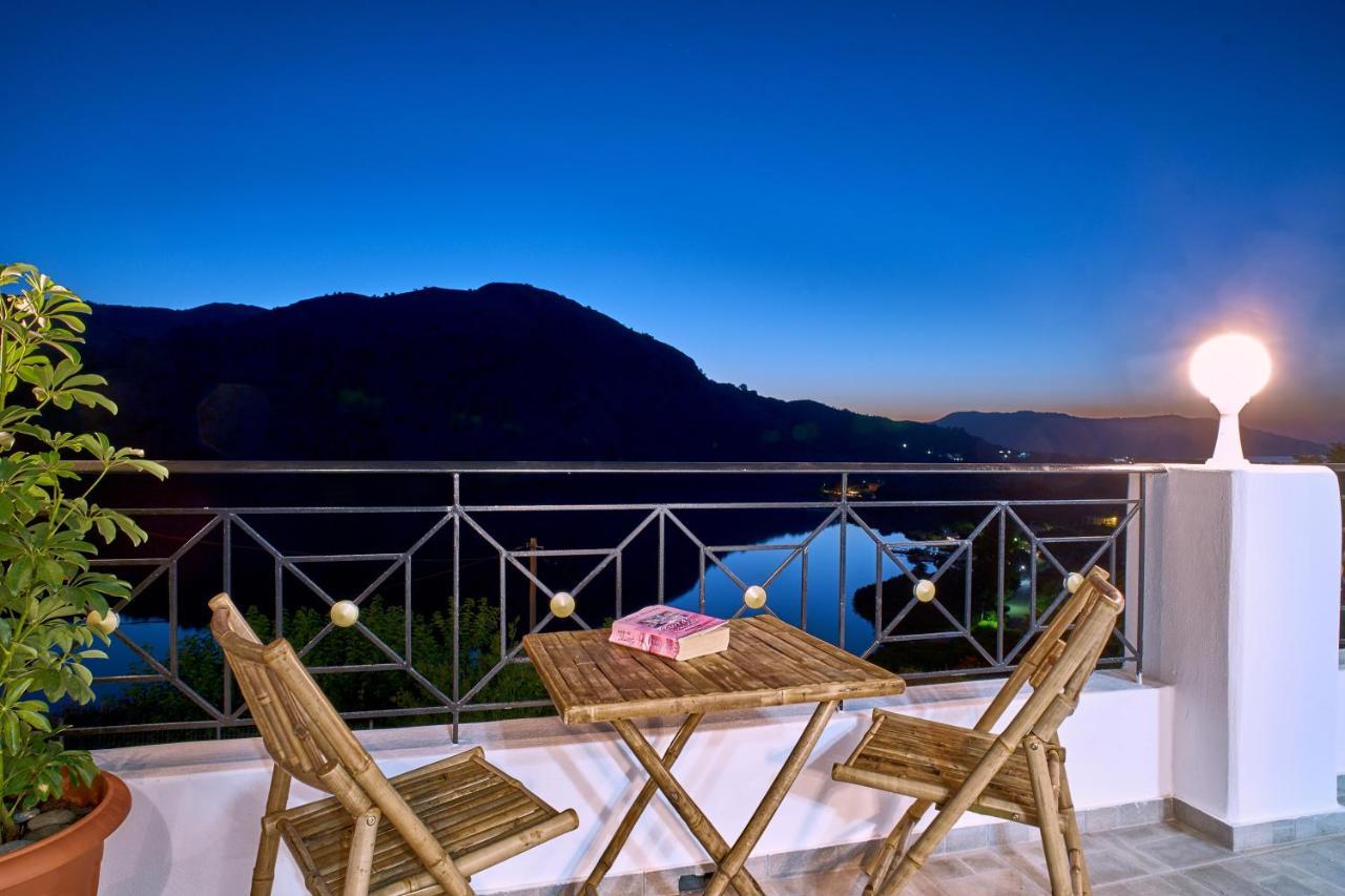 Lake View Suites Kavallos  Exterior photo