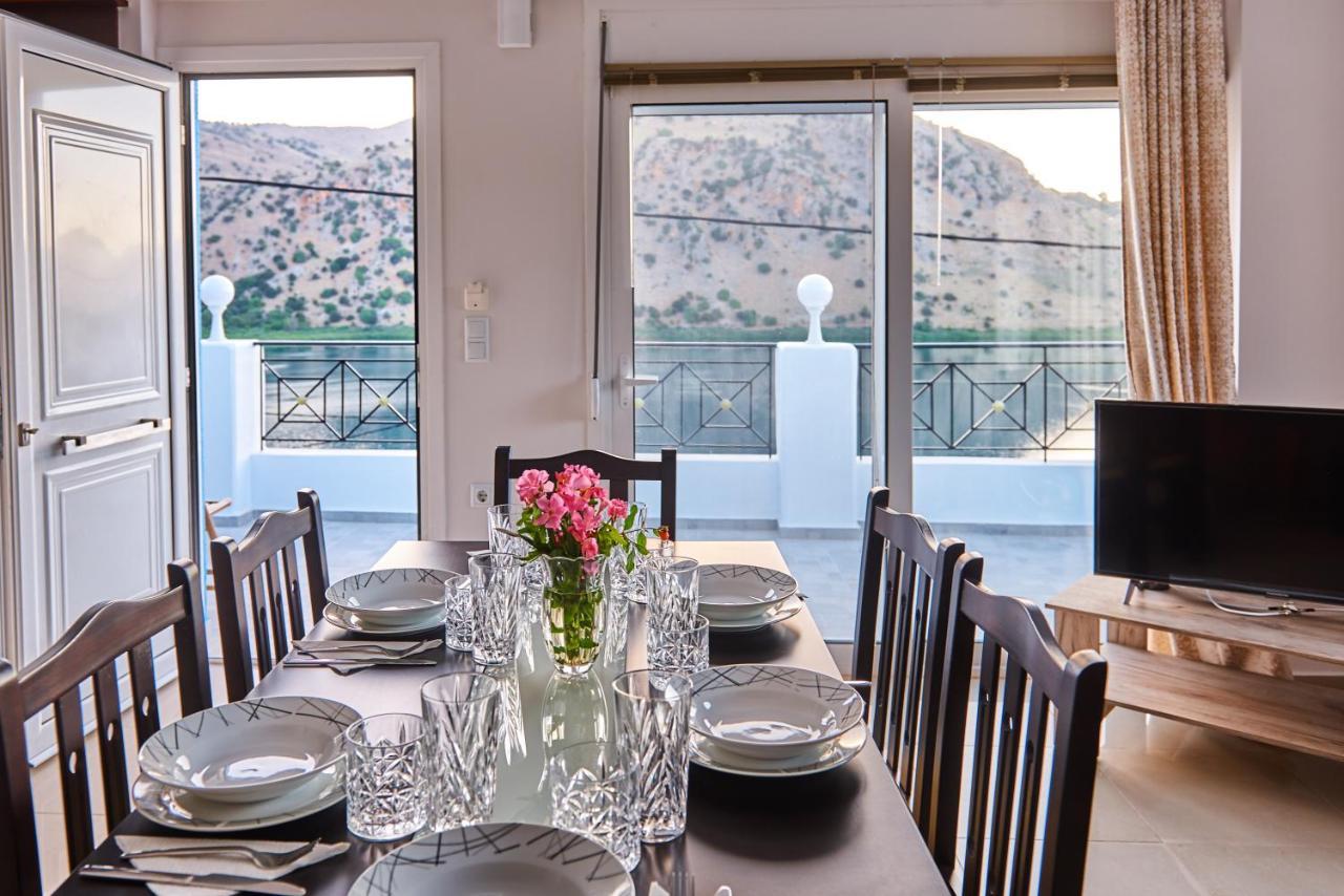 Lake View Suites Kavallos  Exterior photo