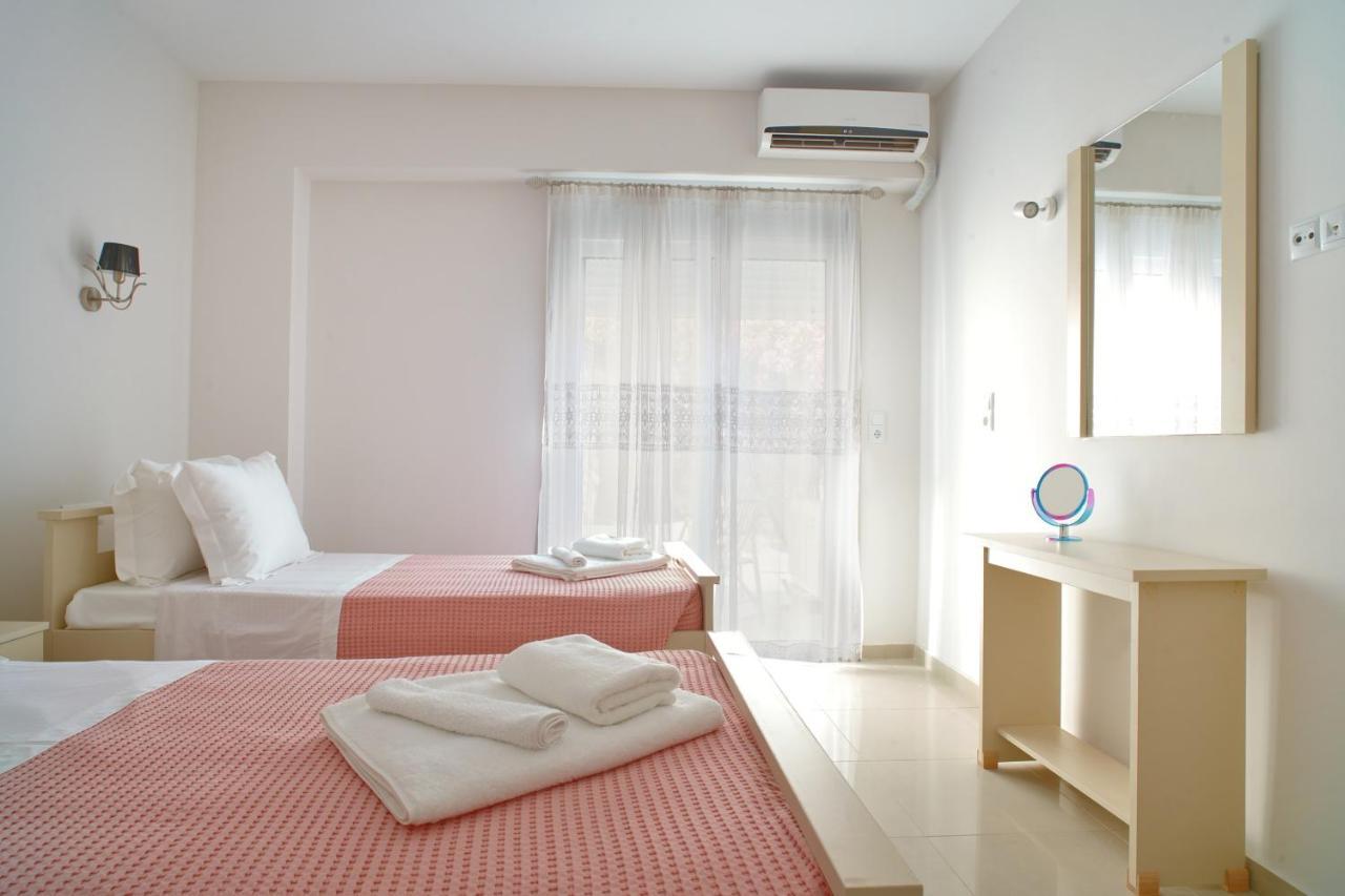 Lake View Suites Kavallos  Exterior photo