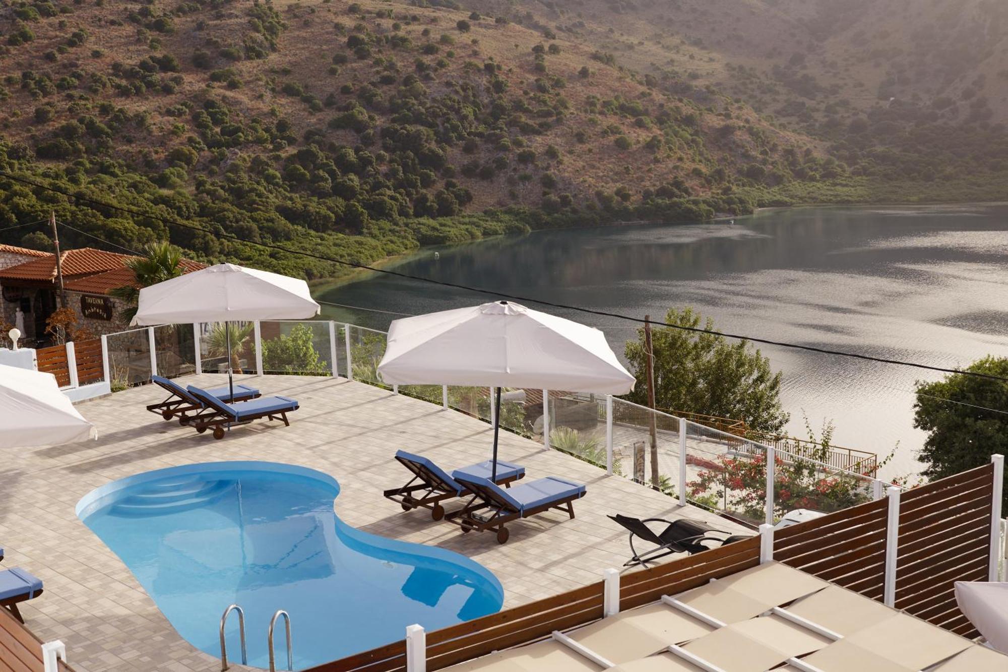 Lake View Suites Kavallos  Exterior photo