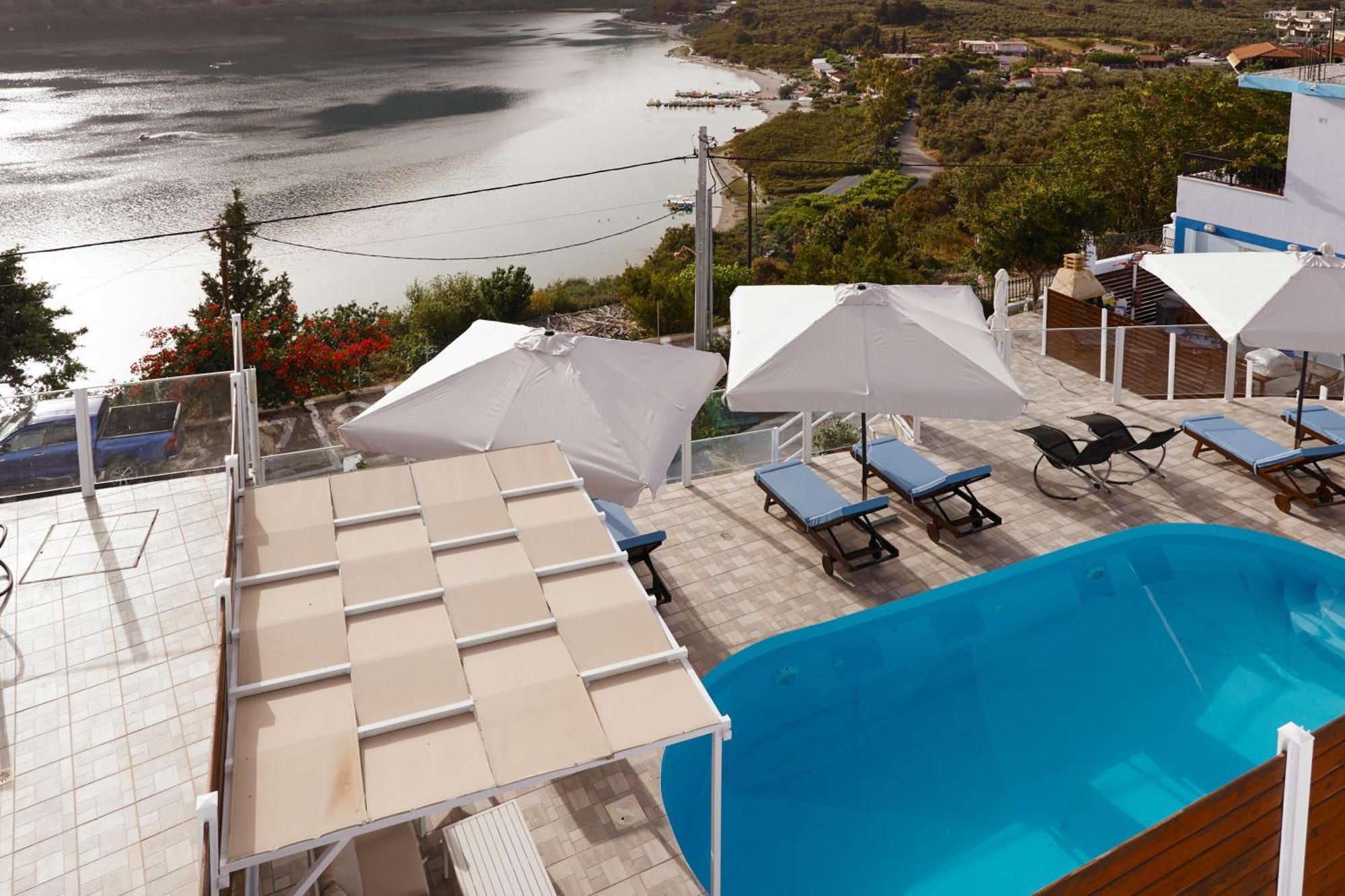 Lake View Suites Kavallos  Exterior photo