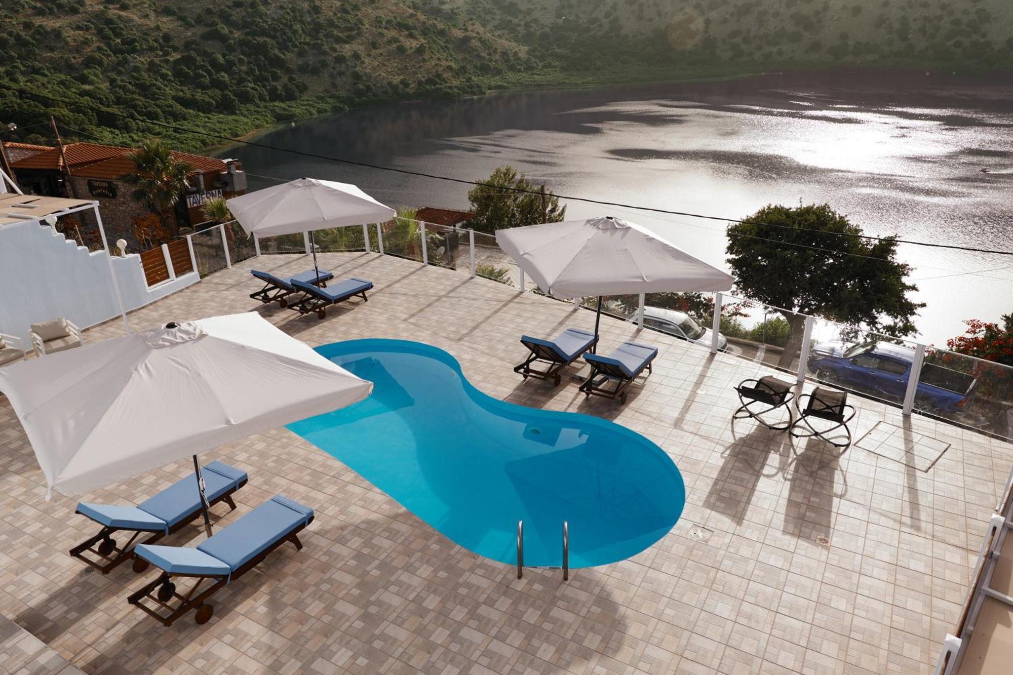 Lake View Suites Kavallos  Exterior photo